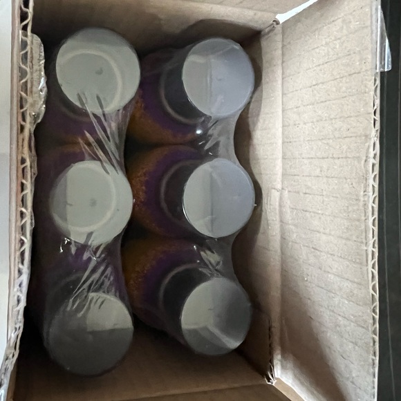 John Frieda Day 2 Revival Dry Conditioner - Picture 3 of 3